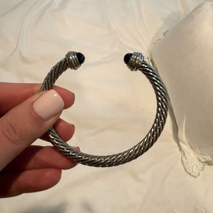 Bracelet/Bangle